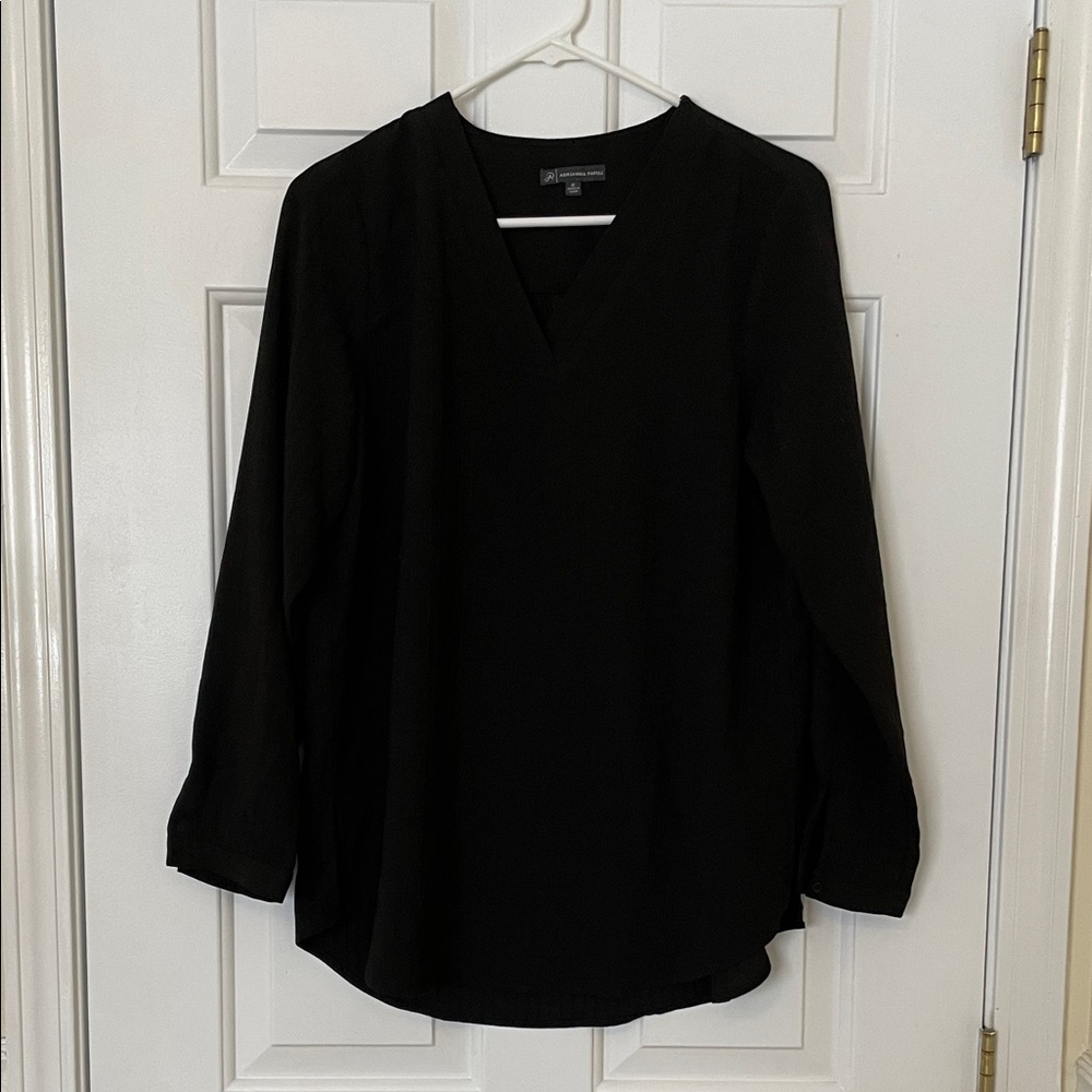 Adrianna Papell Black Women's V-neck Blouse, M